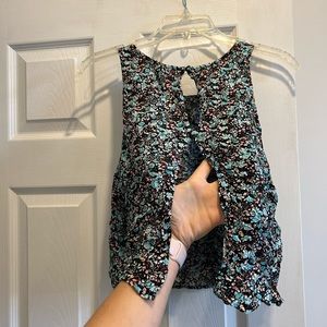 🌸BOGO🌸 Floral tank